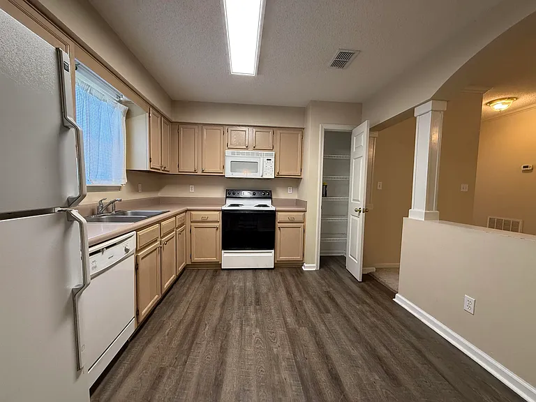 1322 Hidden Timbers Pl — Photo 8