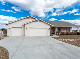 3925 N Cactus Dr, Chino Valley, AZ 86323