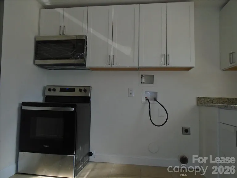 1111 Belmont Ave #2 — Photo 3