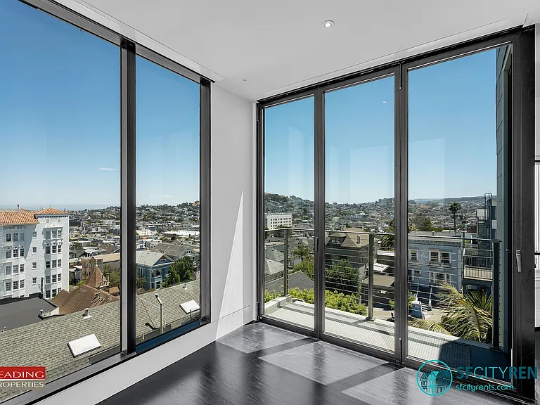 1185 Dolores St #2 — Photo 4