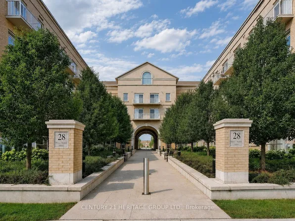 28 Prince Regent St #329, Markham, ON L6C 0V5