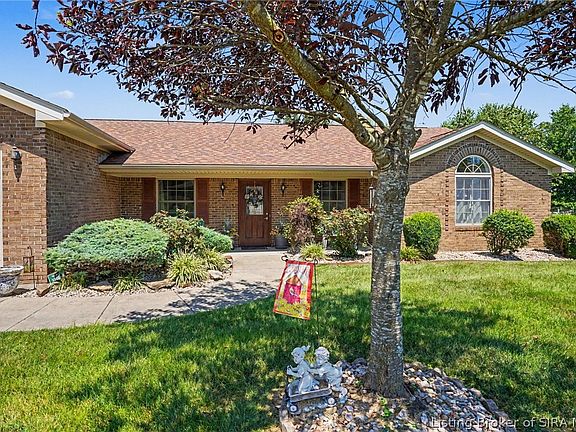 4th image of 3709 Alford Court