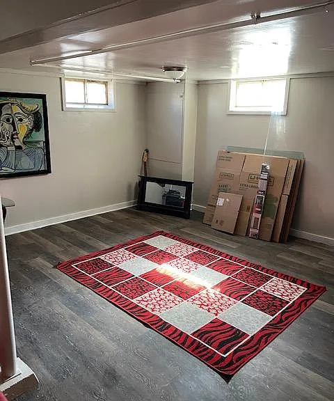 4748 Meredith Ave — Photo 11