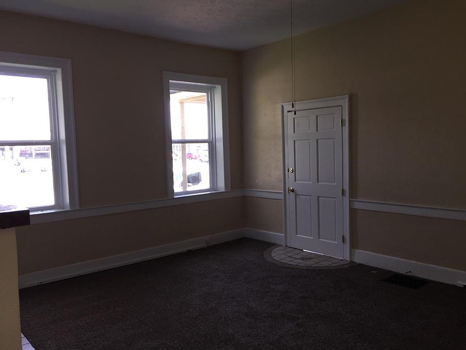 1st image of 4414 Roosevelt Blvd #44141