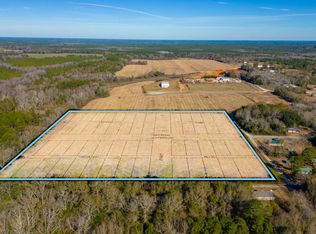 10th St, Florala, AL 36442