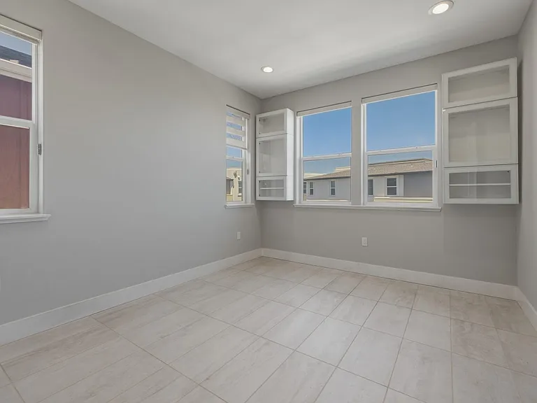 1230 Mateo Miller Cir — Photo 51