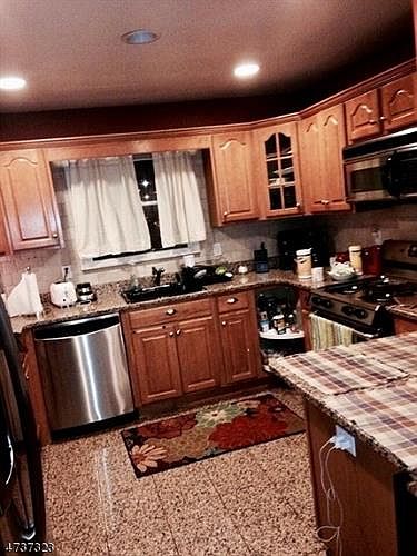2nd image of 24 Carmen Ct