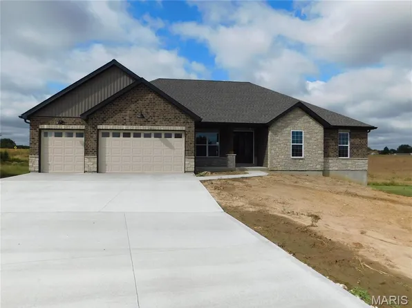 452 Westridge Dr, Troy, MO 63379