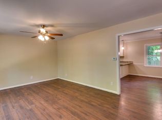 1400 Helmsdale Dr, Cary, NC 27511