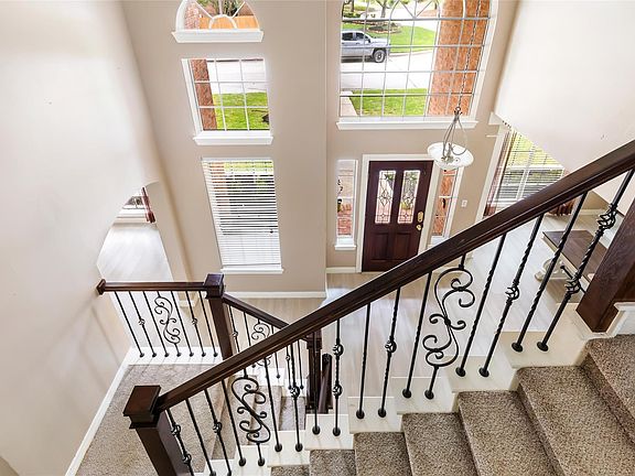 4th image of 14326 Hartshill Dr