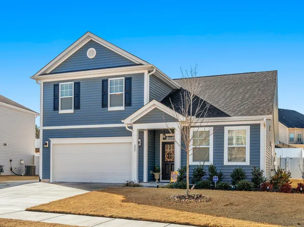 229 Mallard Loop Dr, Clayton, NC 27527