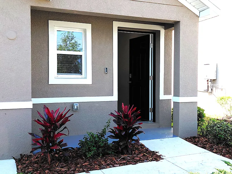 36171 Sunflower Hill Dr — Photo 2