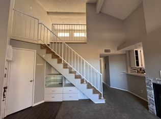 19808 Sandpiper Pl UNIT 4, Santa Clarita, CA 91321