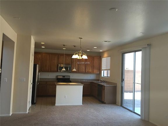 4th image of 785 Crest Valley Pl #0