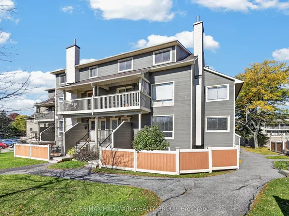 778 Saint Andre Dr #25A, Ottawa, ON K1C 4R6
