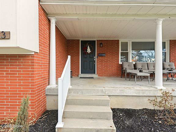 3rd image of 3113 Pamela Way