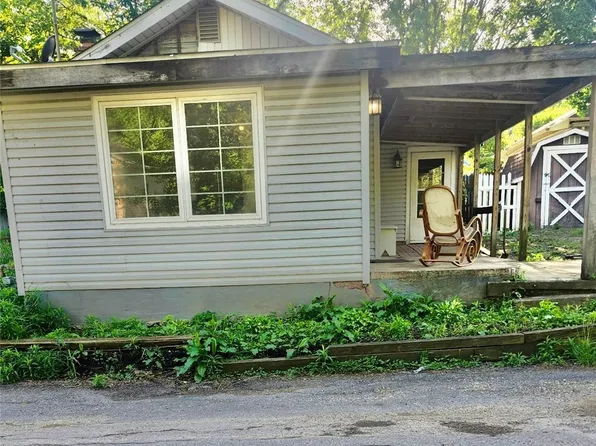 1030 Onondago Trl, Akron, OH 44312