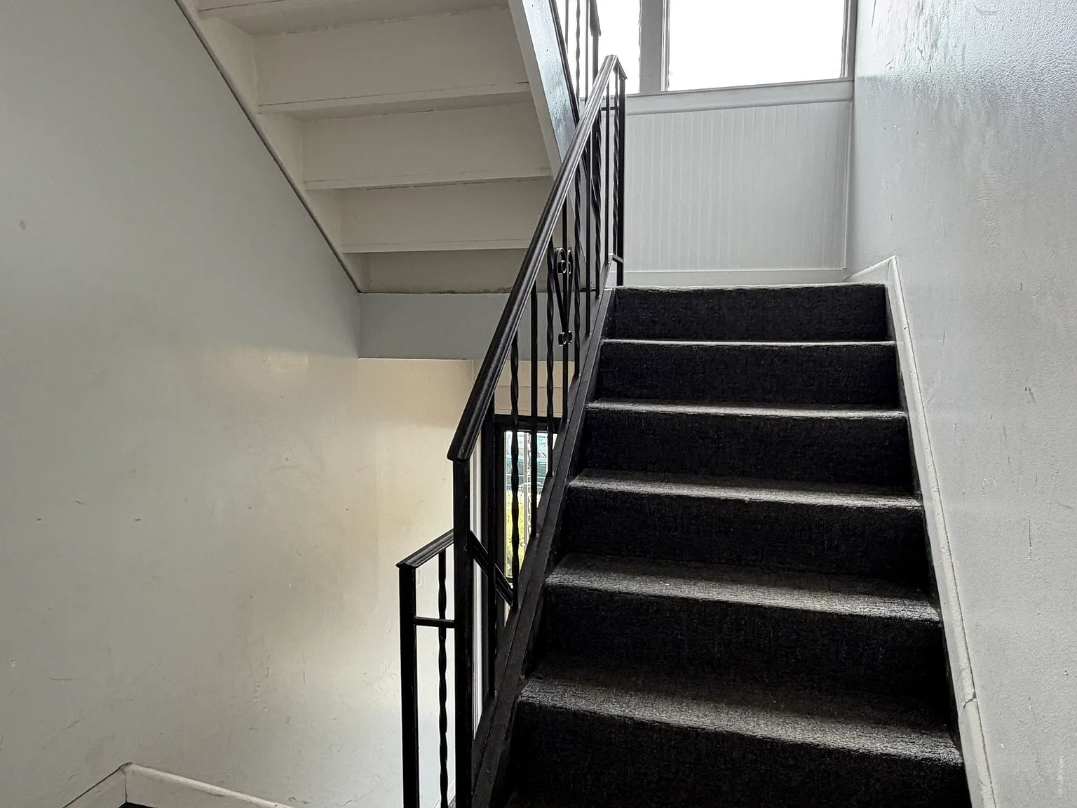 1 bed, 1.0 bath, 750 sqft, $1,350 — Photo 3
