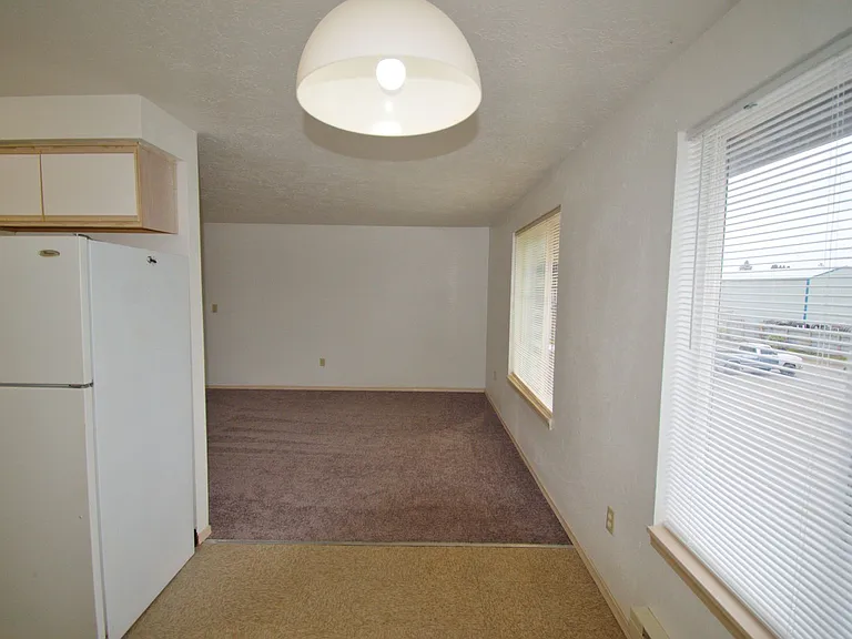 125 E Elmore St #2 — Photo 6