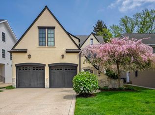 267 Walker Ave, Clarendon Hills, IL 60514