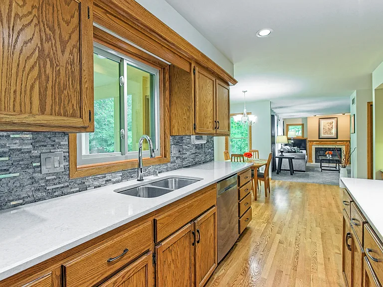 7126 New Washburn Way — Photo 17