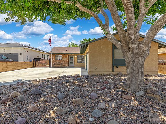 2nd image of 5330 W Avenue L8