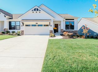 8339 Autumn Acres Dr, Rockford, MI