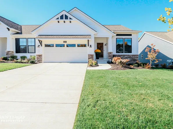 8339 Autumn Acres Dr, Rockford, MI 49341