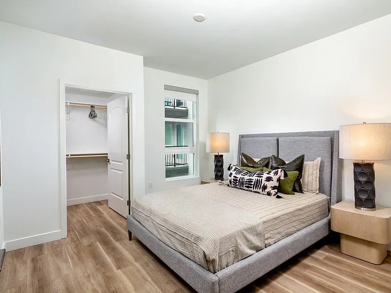 200 S Zoo Ln — Photo 10
