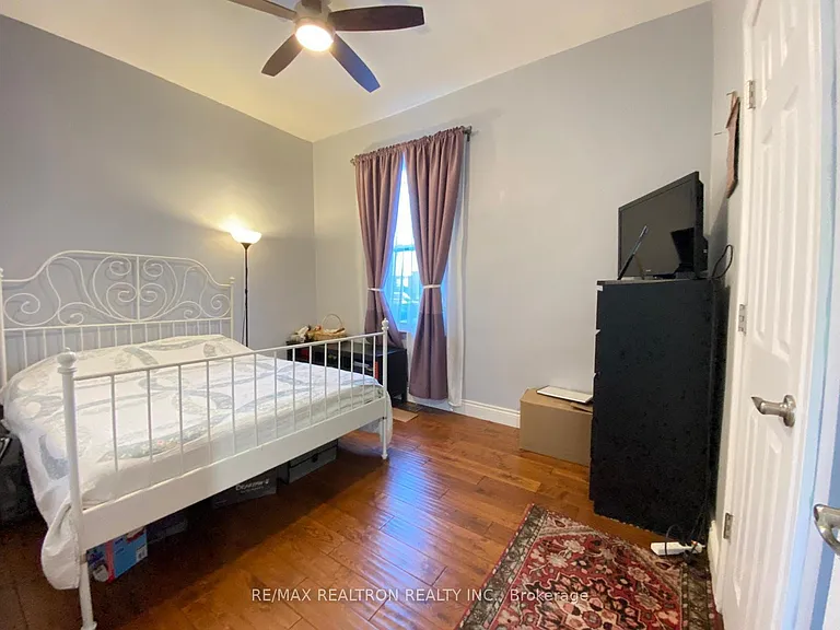 134 Wesley St — Photo 6