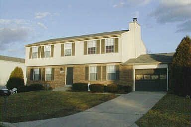 1st image of 618 New Orchard Pl