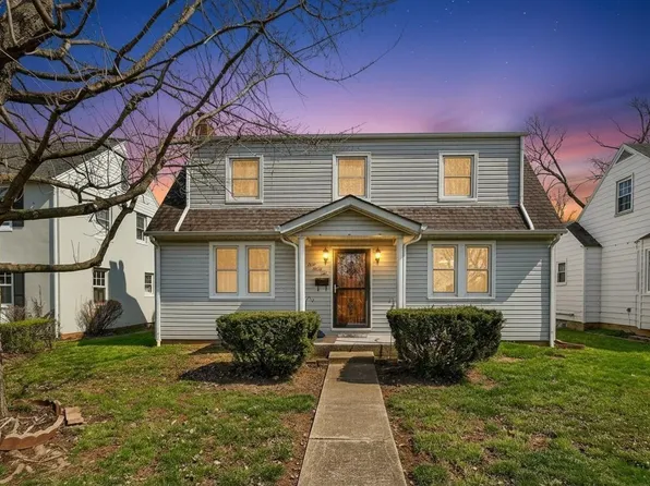 892 N Court St, Circleville, OH 43113