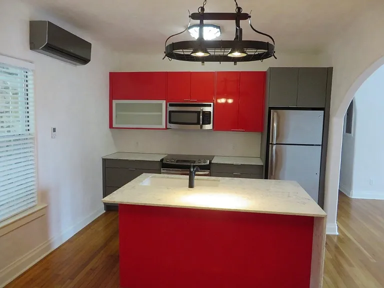 403 W Elsmere Pl #4 — Photo 6