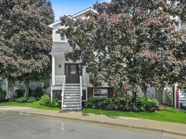 3857 N Kenton Ave, Chicago, IL 60641