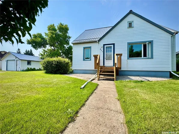405 March AVENUE E, Langenburg, SK S0A 0A0