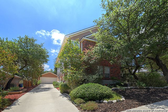 1st image of 7518 Acorn Bend Dr