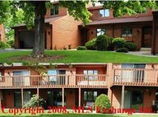 1341 Bent Tree Dr, Hudsonville, MI 49426