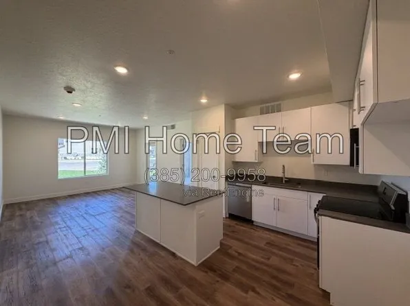 1652 N Main St, Layton, UT