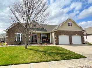 506 S Estates Dr, Salina, KS 67401