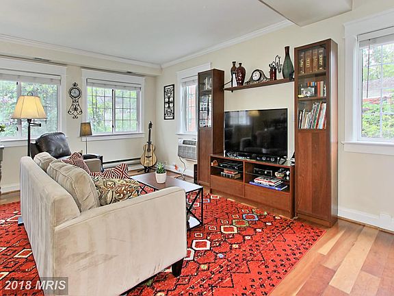 3rd image of 3315 Coryell La