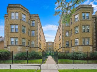 4831 N Springfield Ave #2B, Chicago, IL 60625