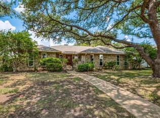 9239 Seagrove Dr, Dallas, TX 75243