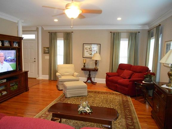 Langford - Family Room