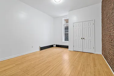 Rented by Brownstone Property Group