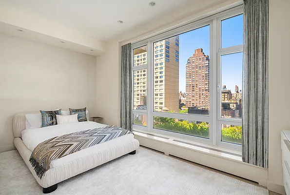 Bedroom, photo 2