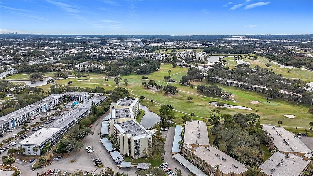 225 Country Club Dr #1506