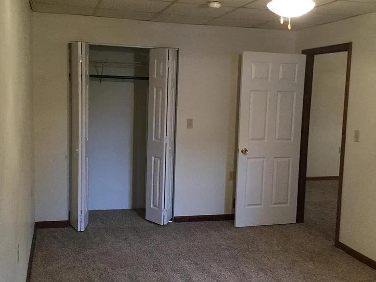 601 Broad Ave #2B — Photo 7