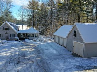 20 Snappers Cove Rd, Belgrade, ME 04917