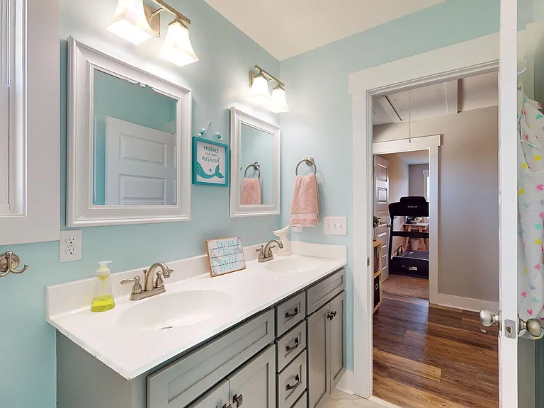 113 Bogue Harbor Ct — Photo 32