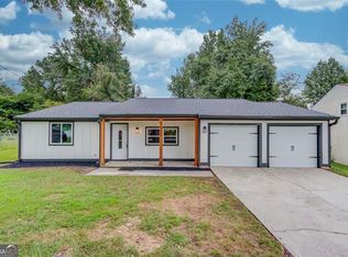 5266 Long Green Ln, Stone Mountain, GA 30088